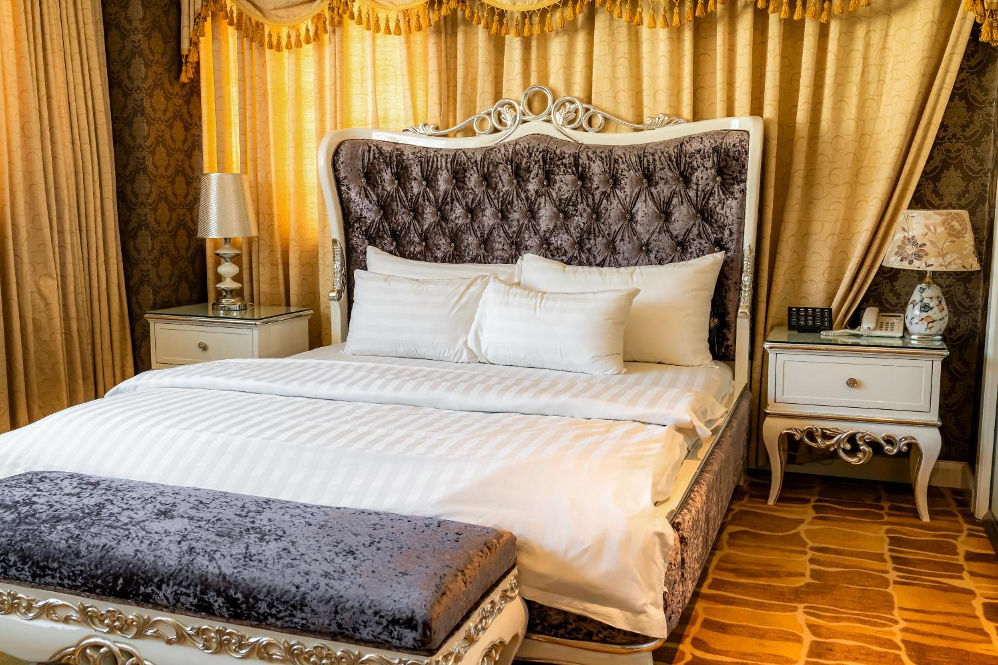 Hoang Trieu Hotel TP. Hồ Chí Minh Ngoại thất bức ảnh