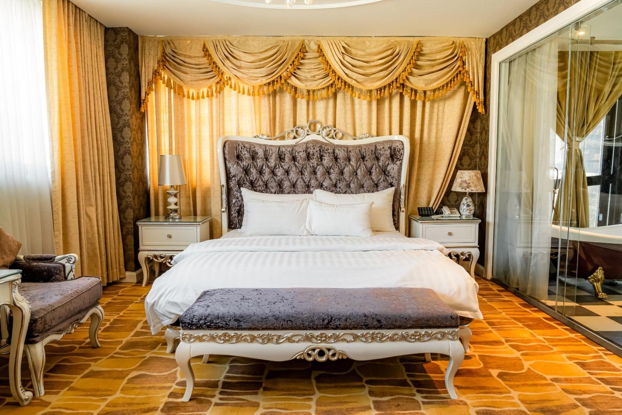Hoang Trieu Hotel TP. Hồ Chí Minh Ngoại thất bức ảnh